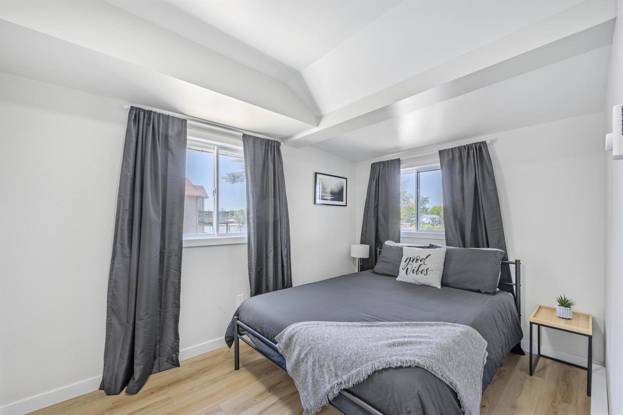 Riverfront Cottages Wasaga Beach Εξωτερικό φωτογραφία