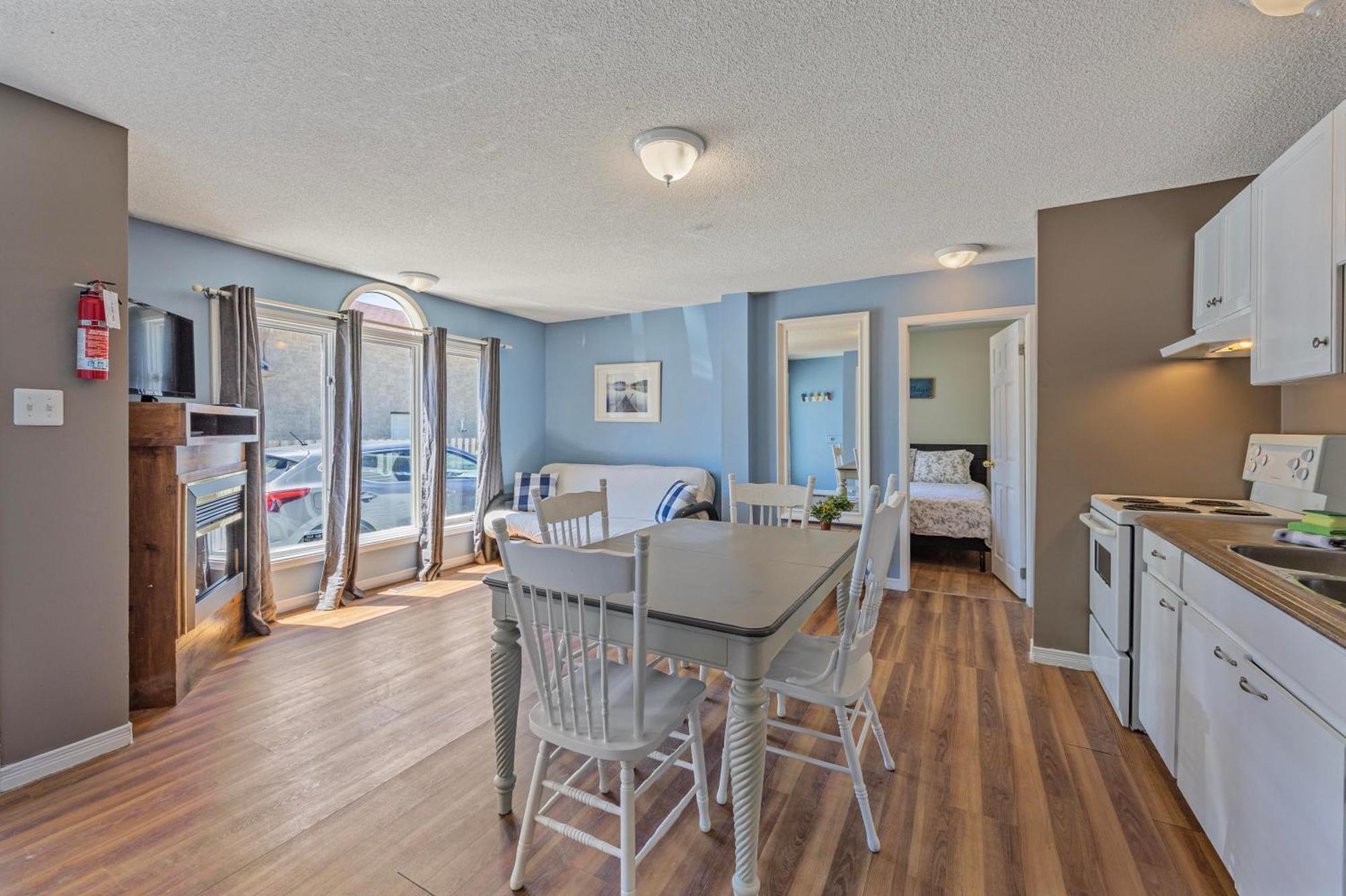 Riverfront Cottages Wasaga Beach Εξωτερικό φωτογραφία