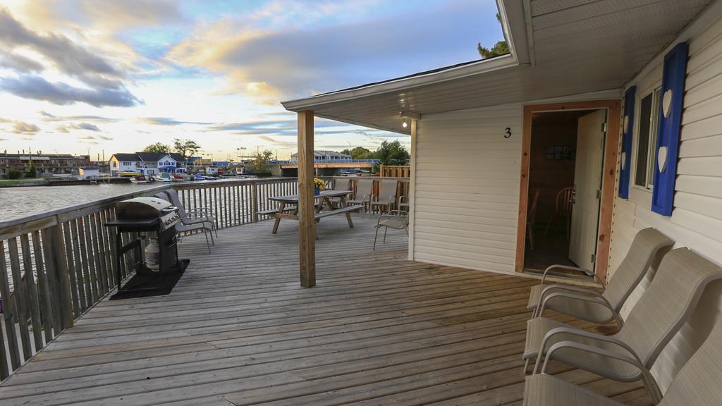 Riverfront Cottages Wasaga Beach Εξωτερικό φωτογραφία