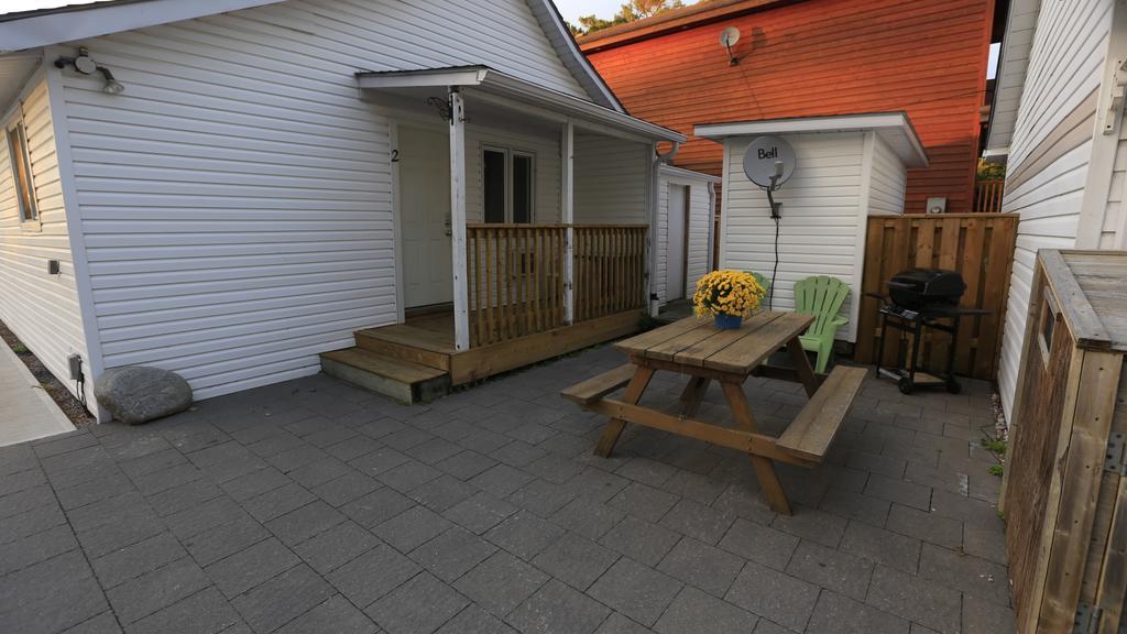 Riverfront Cottages Wasaga Beach Εξωτερικό φωτογραφία